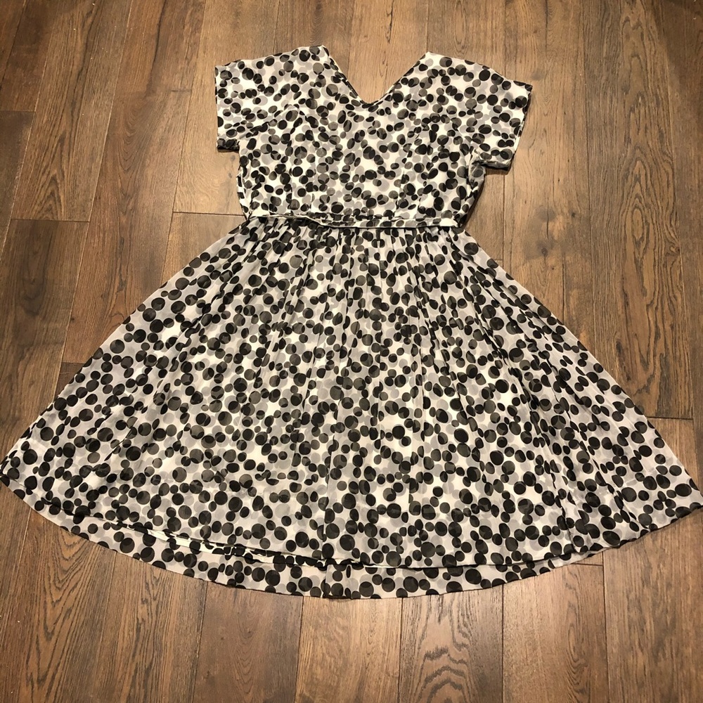 Vintage 1950s polka dot dress plus size 46 bust 36 waist